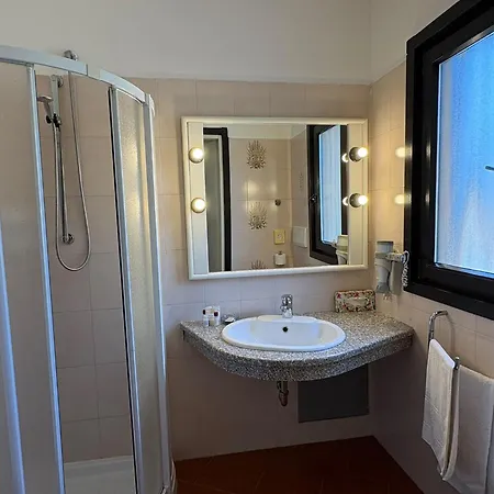 Hotel Hotel Locanda Mel 3*