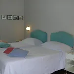 Mel Hotel