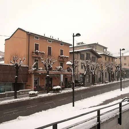 Mel Hotel 3*